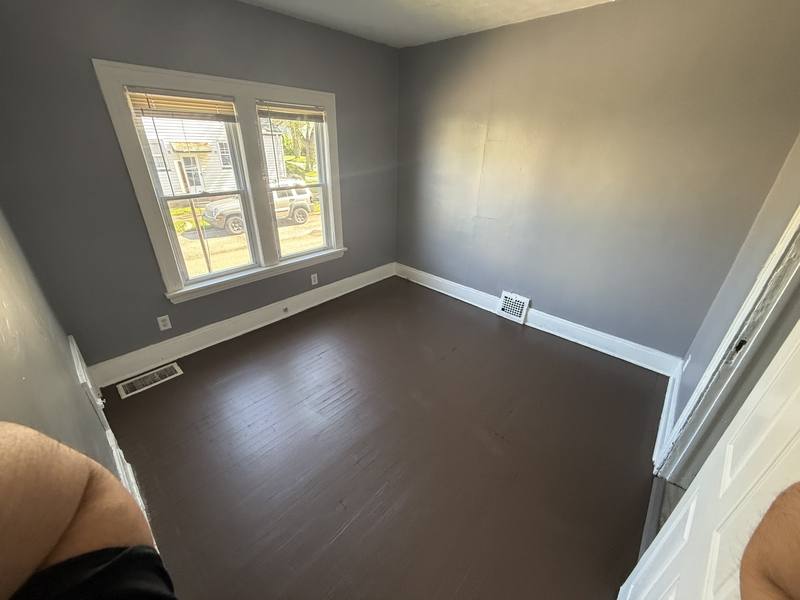 Apartment for rent at 3412 E 147th St #1, Cleveland, OH 44120