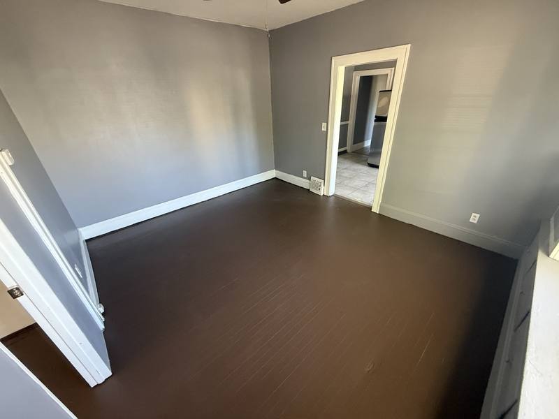 Apartment for rent at 3412 E 147th St #1, Cleveland, OH 44120