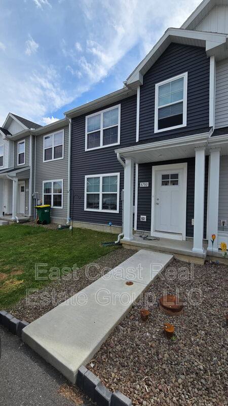 Townhouse for rent at 8780 Hillside Way, Waynesboro, PA 17268