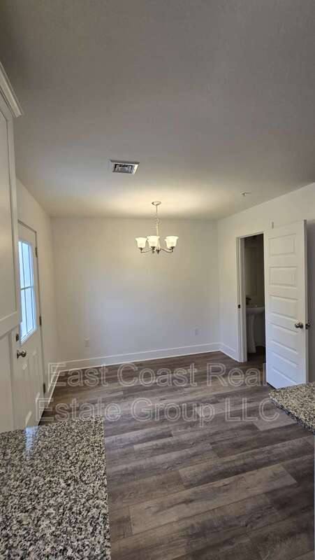 Townhouse for rent at 8780 Hillside Way, Waynesboro, PA 17268