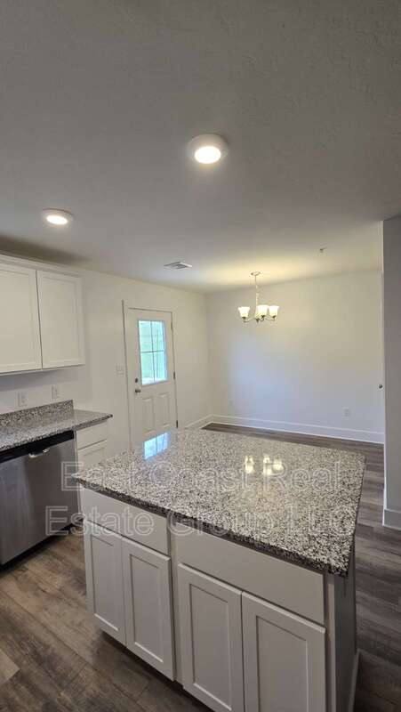 Townhouse for rent at 8780 Hillside Way, Waynesboro, PA 17268