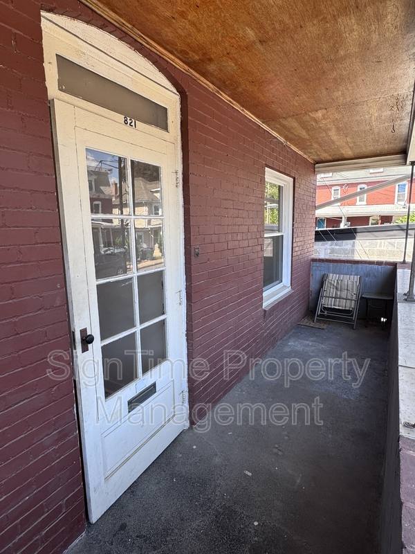 Apartment for rent at 821 Washington Ave #1W, Hagerstown, MD 21740