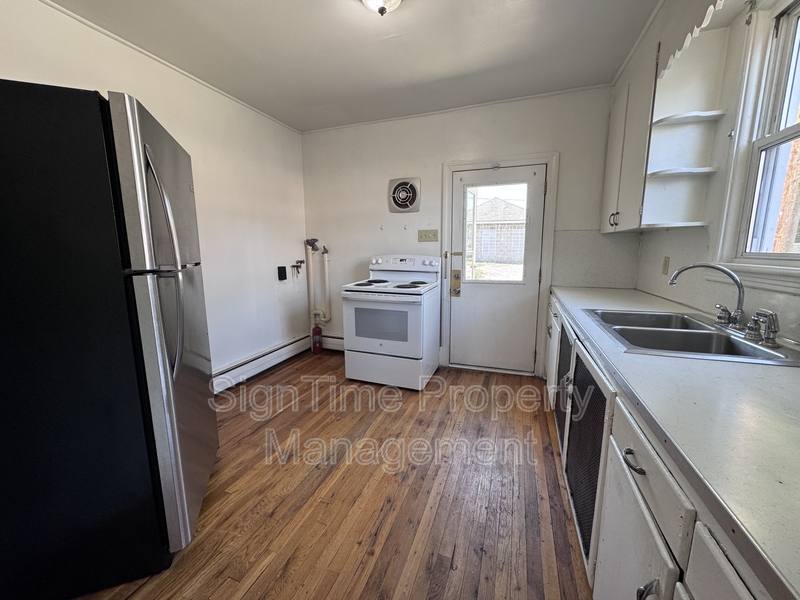 Apartment for rent at 821 Washington Ave #1W, Hagerstown, MD 21740