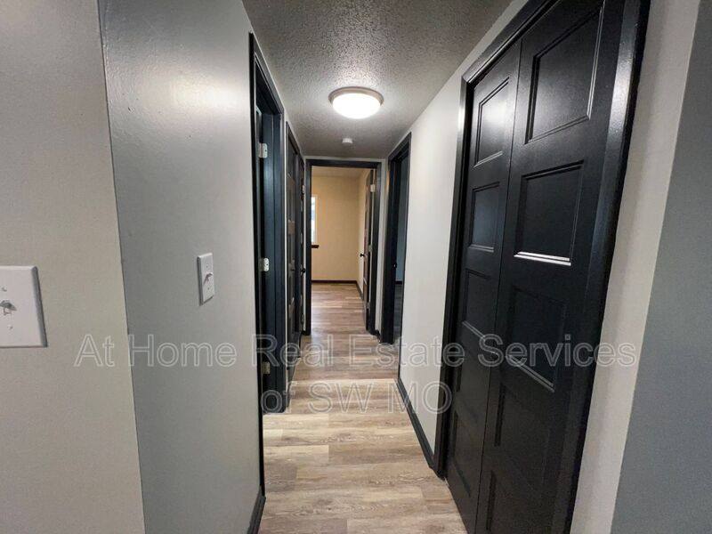 Apartment for rent at 1242 E Cherry #304, Springfield, MO 65802