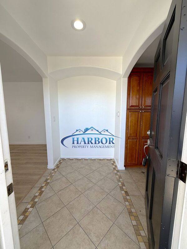 Apartment for rent at 621 - 623 W 18th St, San Pedro, CA 90731