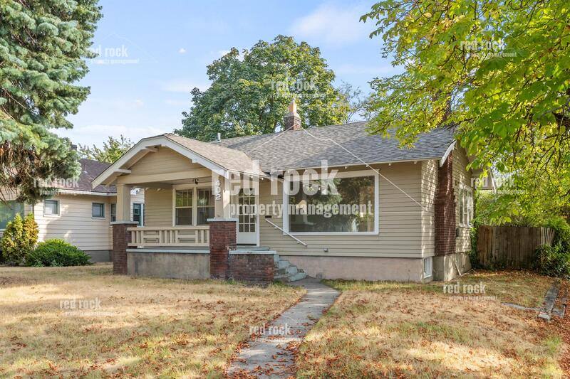 House for rent at 402 E Baldwin Ave, Spokane, WA 99207