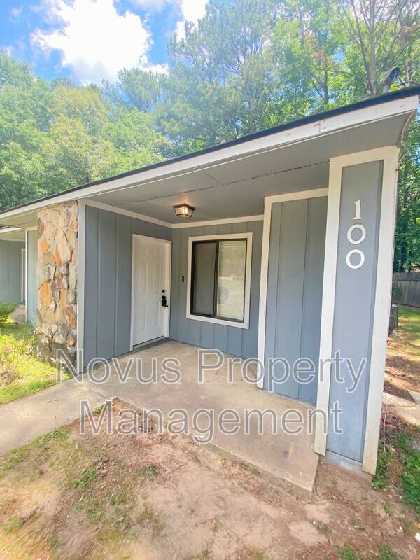 Apartment for rent at 100 Spring Court, Fairburn, GA 30213