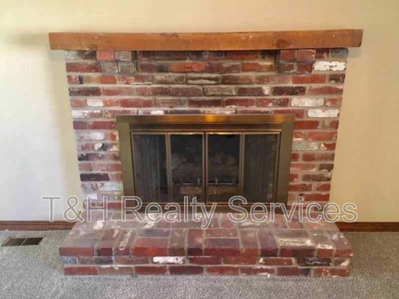 House for rent at 5527 S Kealing Ave, Indianapolis, IN 46227