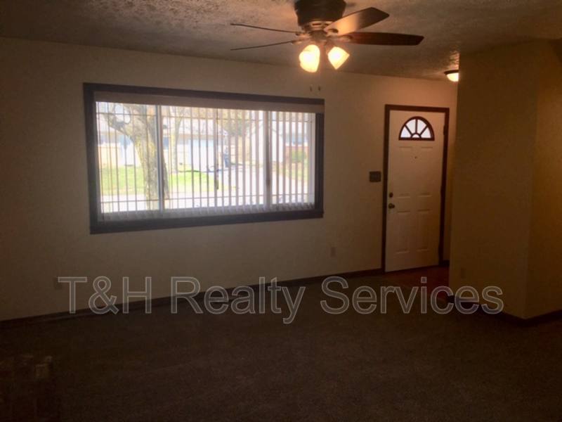 House for rent at 5527 S Kealing Ave, Indianapolis, IN 46227