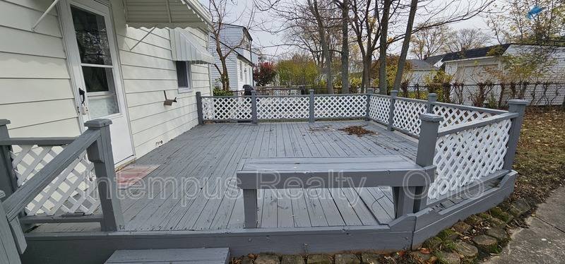 House for rent at 360 E 326th St, Eastlake, OH 44095