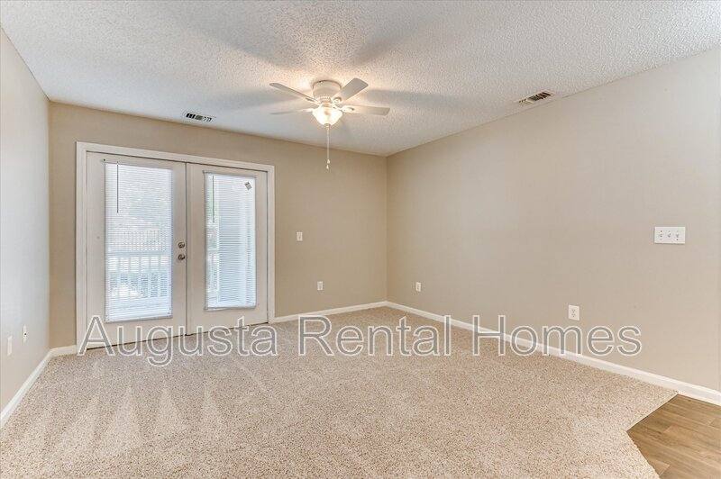 Apartment for rent at 320 Peachtree St #325-4, Edgefield, SC 29824