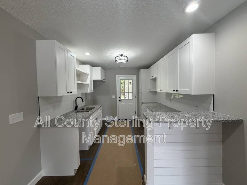 Apartment for rent at 218 SW Tigerview Glen #1-6, Lake City, FL 32025