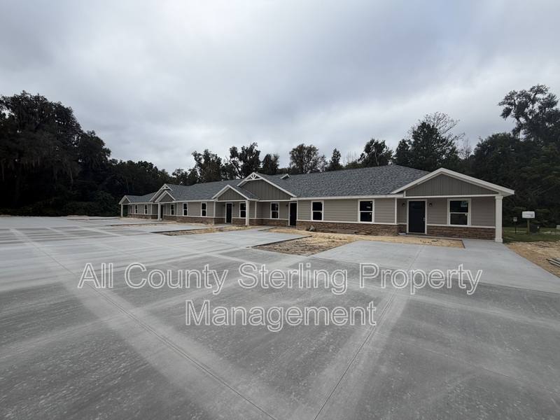Apartment for rent at 218 SW Tigerview Glen #1-6, Lake City, FL 32025