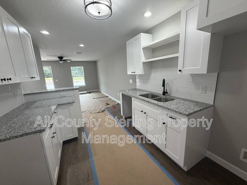 Apartment for rent at 218 SW Tigerview Glen #1-6, Lake City, FL 32025