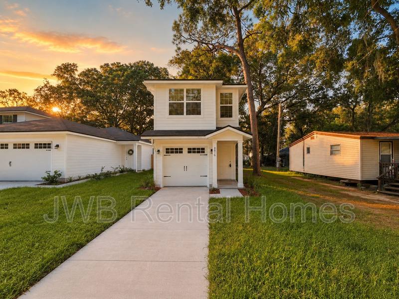 House for rent at 8816 Jasper Ave, Jacksonville, FL 32211
