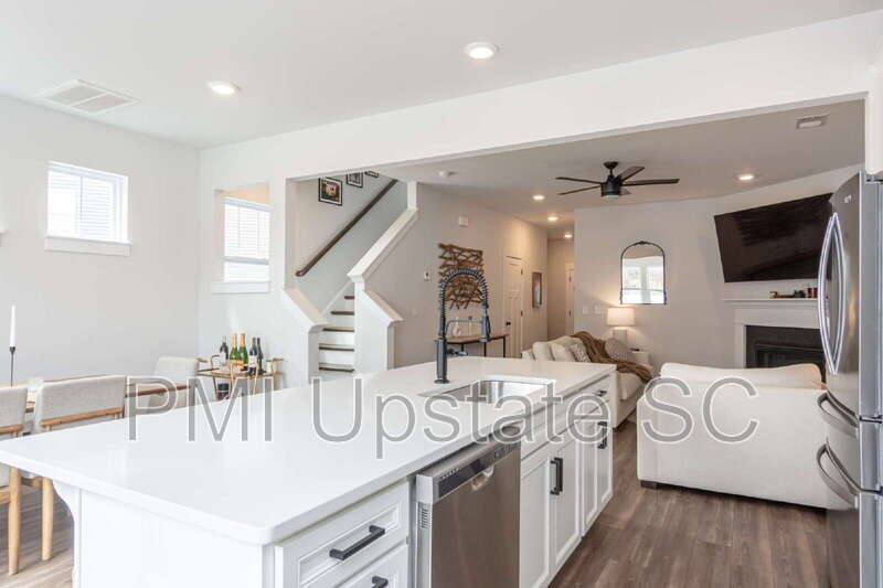 Townhouse for rent at 1069 Millison Place, Moore, SC 29369