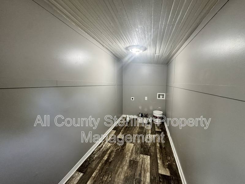 House for rent at 917 NE Aberdeen Ave, Lake City, FL 32055