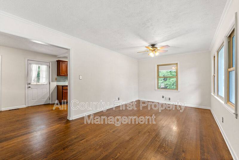 House for rent at 2461 Fontaine Circle, Decatur, GA 30032