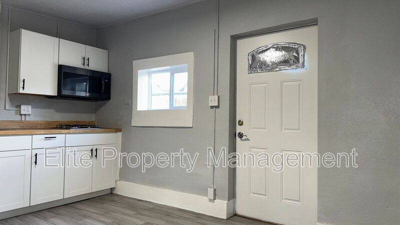 Condo for rent at 1611 San Juan St #C, Pueblo, CO 81006