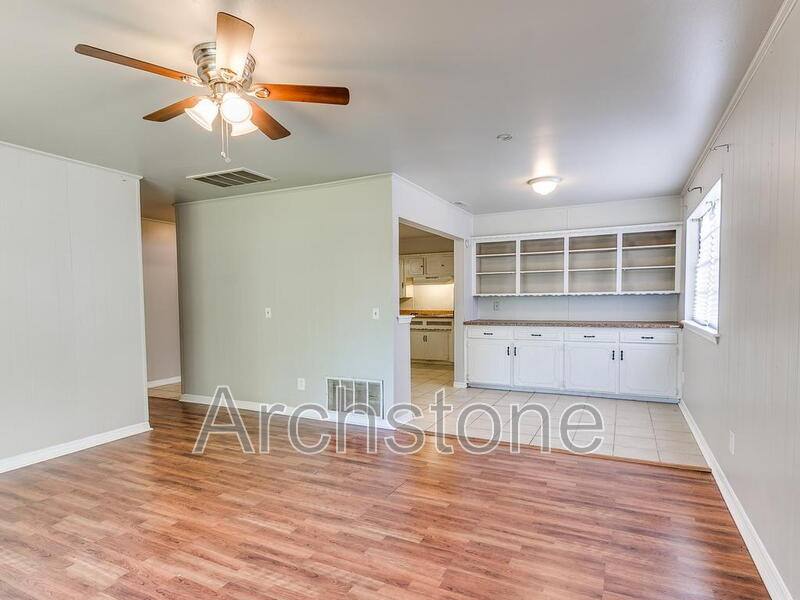House for rent at 1424 Tanglewood Dr, Oklahoma City, OK 73115