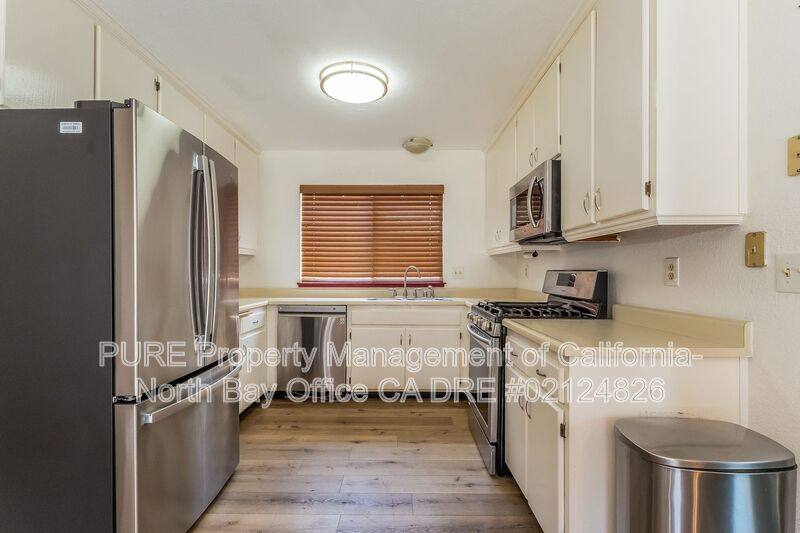 House for rent at 2048 Pinercrest Dr, Santa Rosa, CA 95403