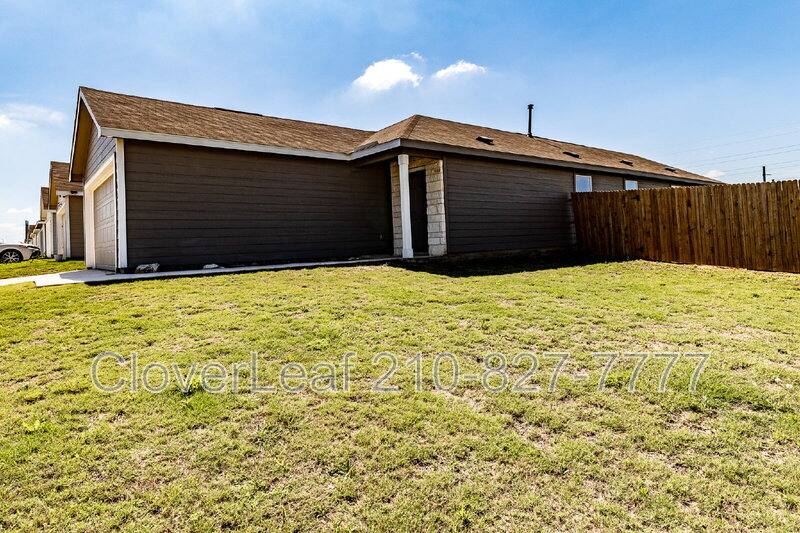 House for rent at 4407 Grassland Pass, San Antonio, TX 78222
