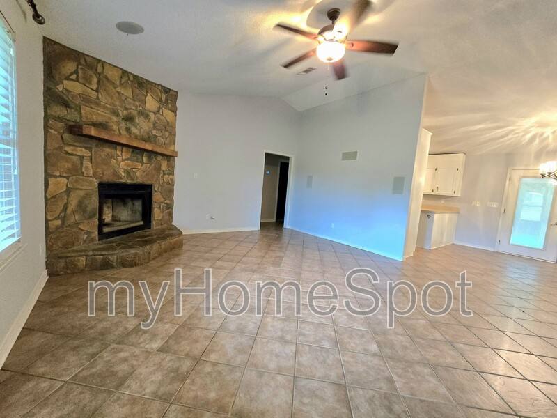 House for rent at 1787 Booth Lake Rd, Cantonment, FL 32533