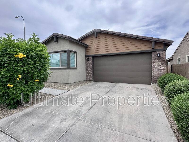 House for rent at 835 N 110th Ave, Avondale, AZ 85323