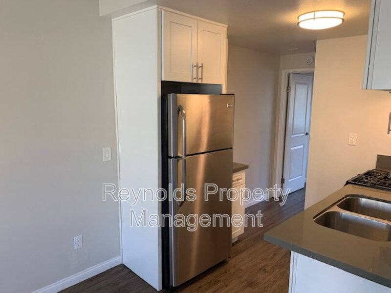 Apartment for rent at 4674 Bancroft St #6, San Diego, CA 92116