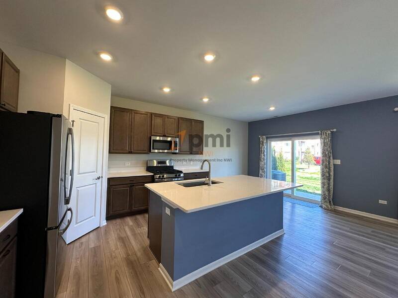 Townhouse for rent at 8366 Kannon Dr, Lowell, IN 46356