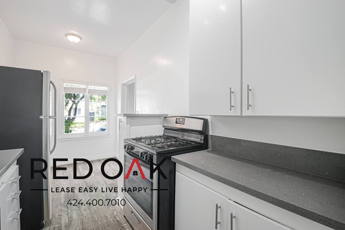 Apartment for rent at 323 E Lomita Ave #107, Glendale, CA 91205