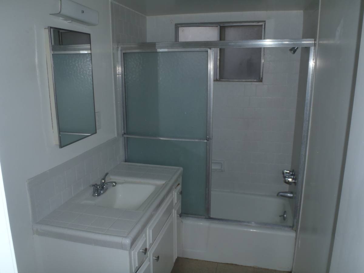 Apartment for rent at 520 Commercial Ave A-B-C, Ridgecrest, CA 93555