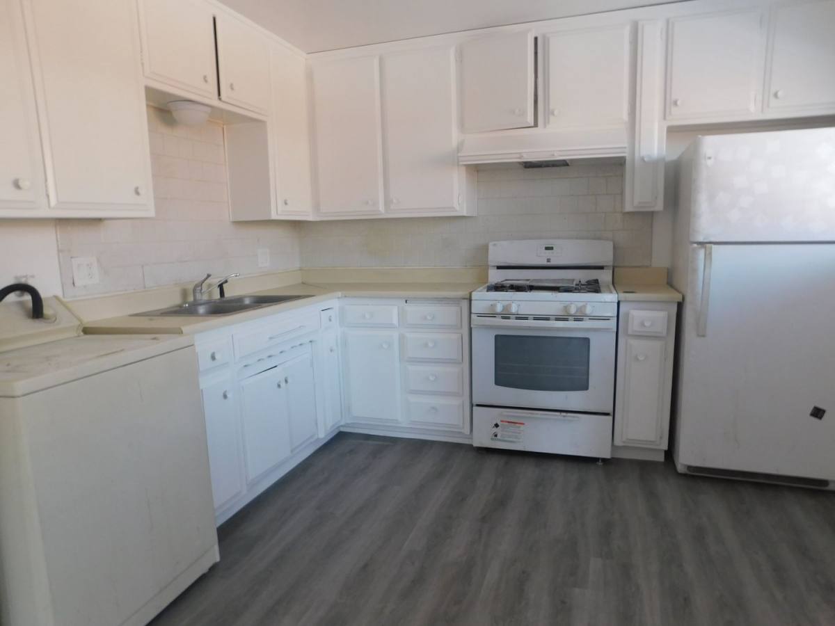 Apartment for rent at 520 Commercial Ave A-B-C, Ridgecrest, CA 93555