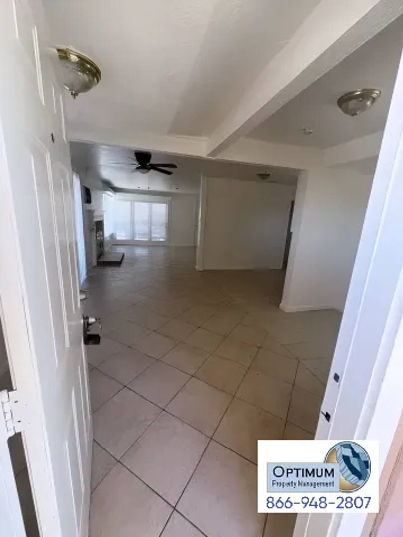 House for rent at 16709 City View Dr, Victorville, CA 92395