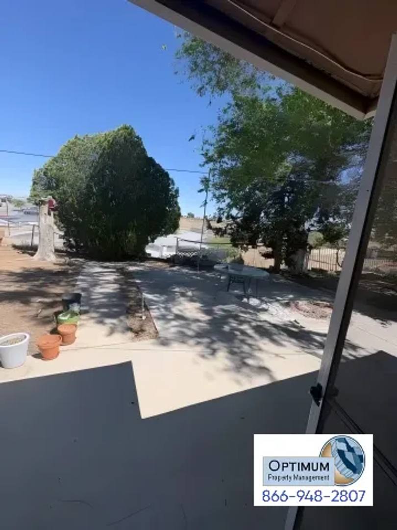 House for rent at 16709 City View Dr, Victorville, CA 92395