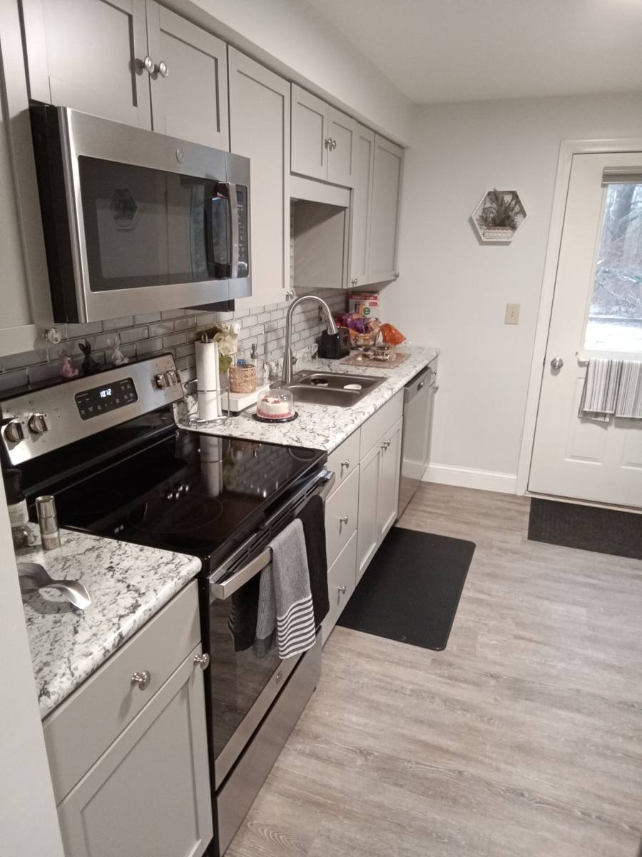 Apartment for rent at 5-10 Hummingbird Circle, Augusta, ME 04330