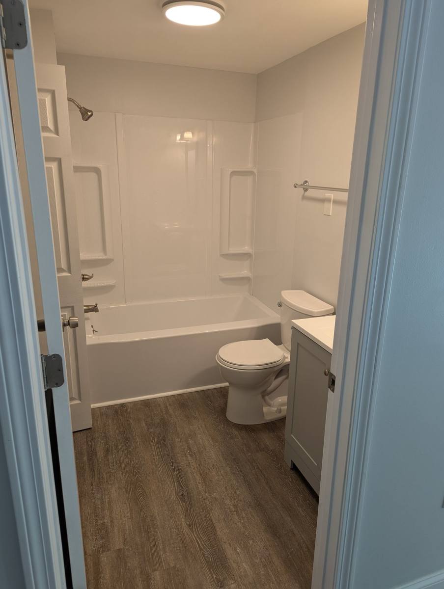 Apartment for rent at 5-10 Hummingbird Circle, Augusta, ME 04330