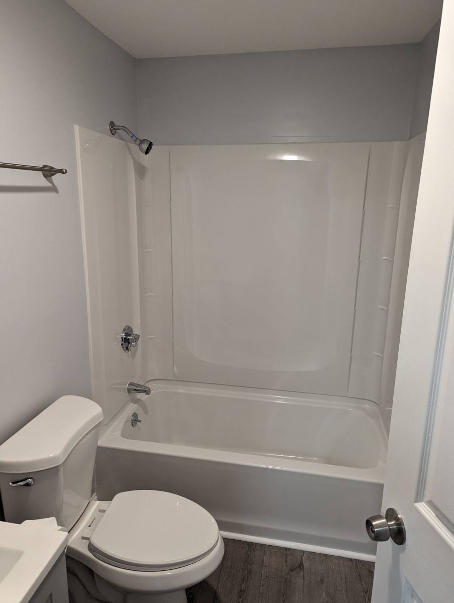 Apartment for rent at 5-10 Hummingbird Circle, Augusta, ME 04330