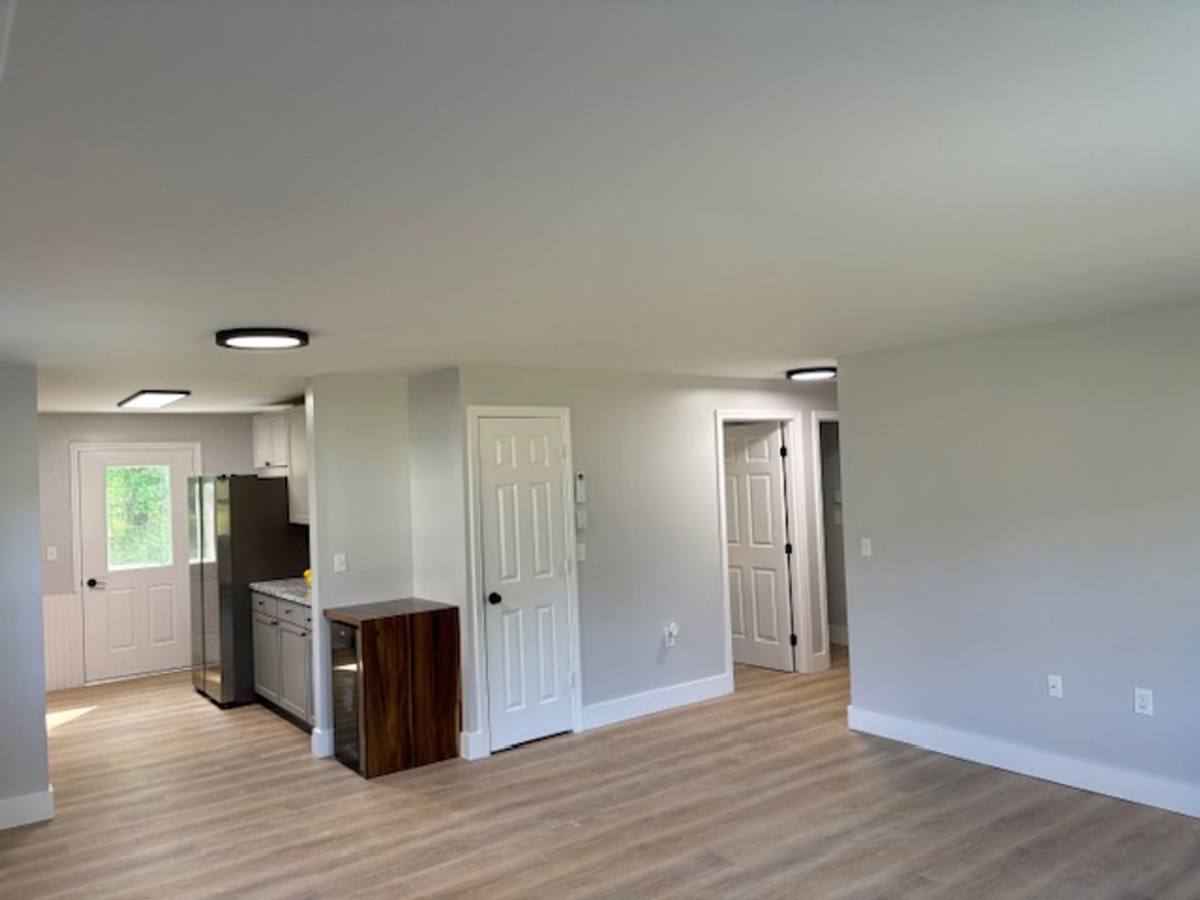Apartment for rent at 5-10 Hummingbird Circle, Augusta, ME 04330