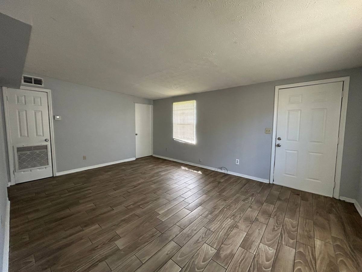 Apartment for rent at 3236-3256 Phyllis St, Jacksonville, FL 32205