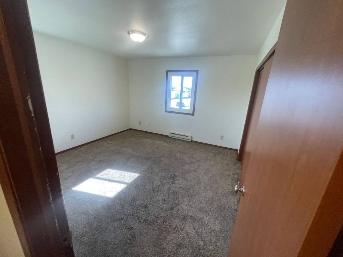 Apartment for rent at 851 Eastern Ave, West Bend, WI 53095