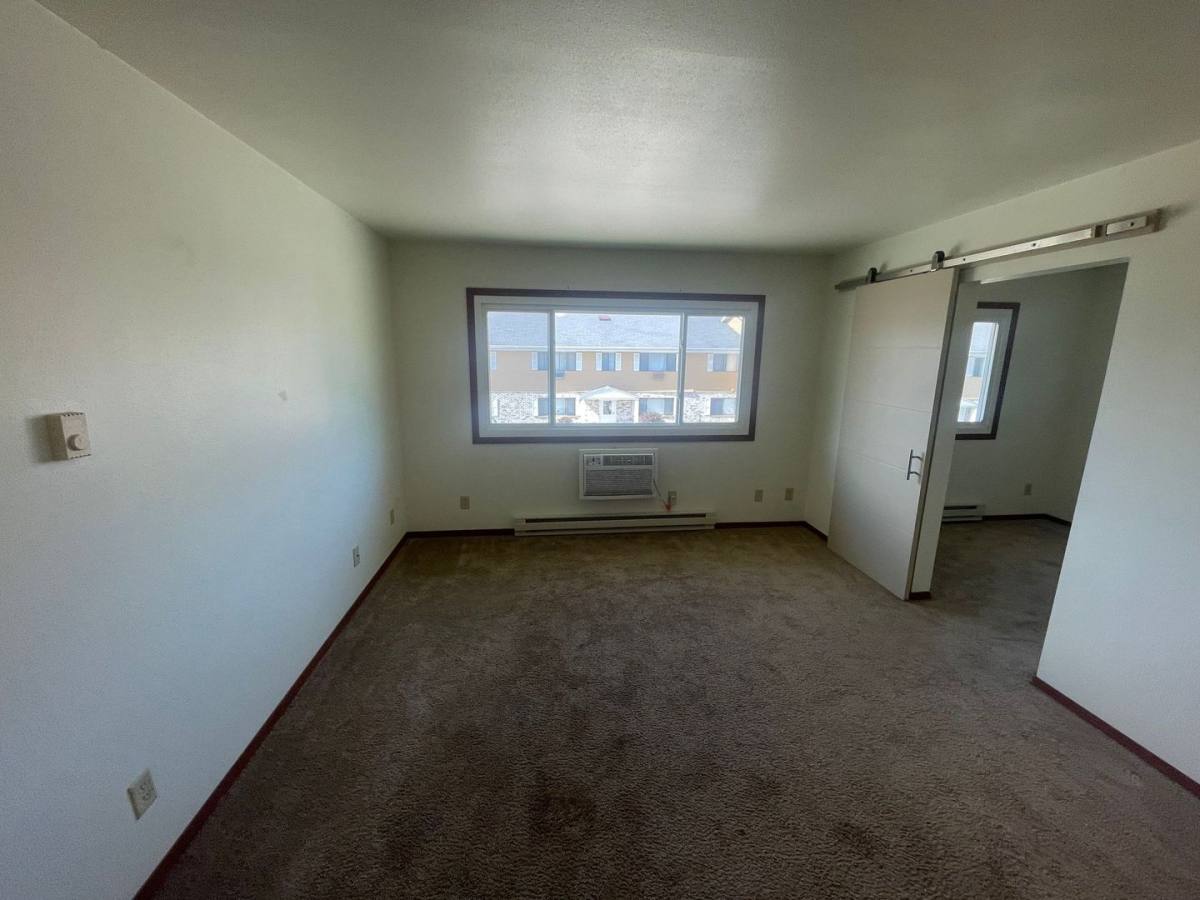Apartment for rent at 851 Eastern Ave, West Bend, WI 53095