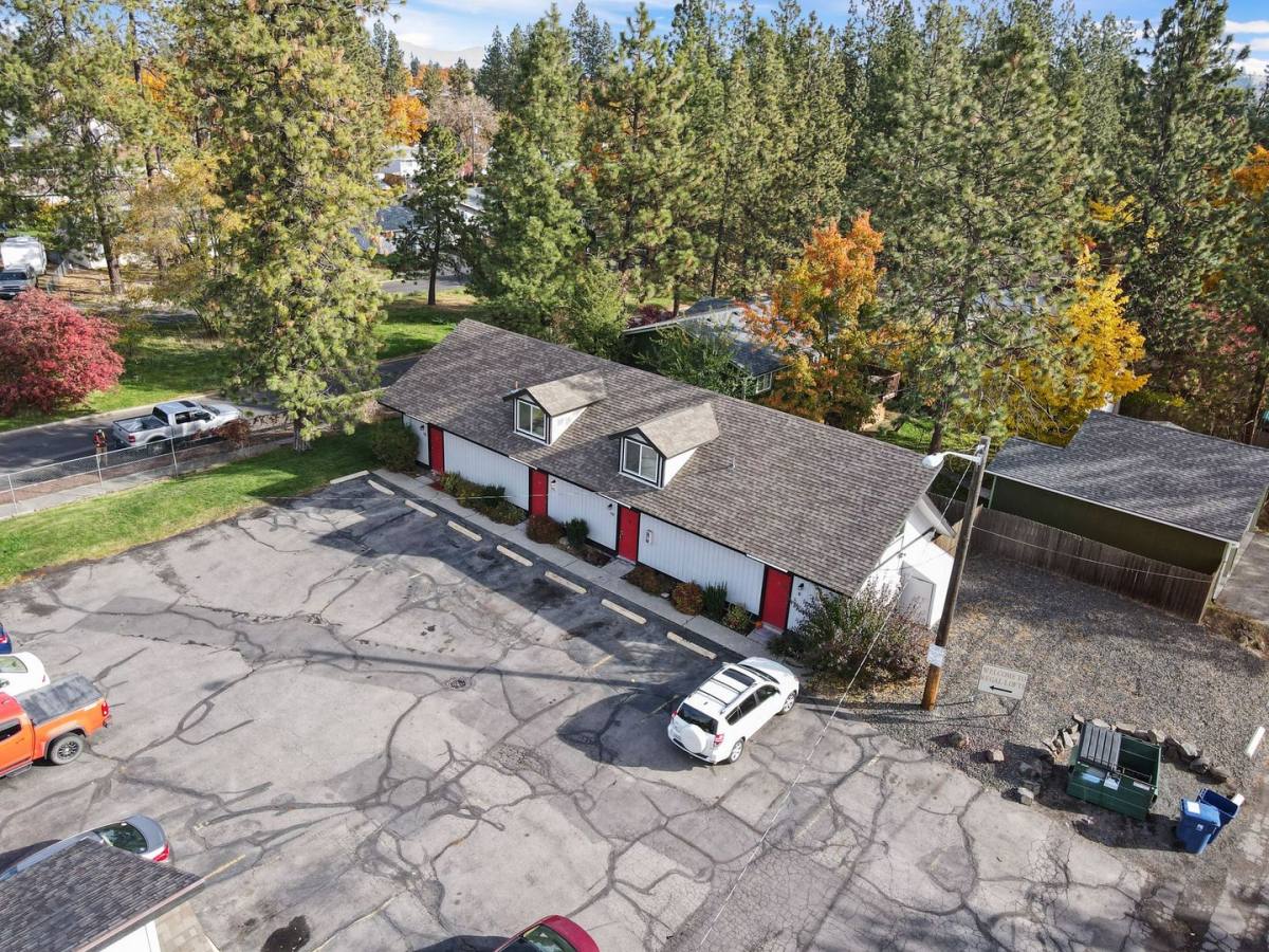 Apartment for rent at 2922 E 35th Ave, Spokane, WA 99223