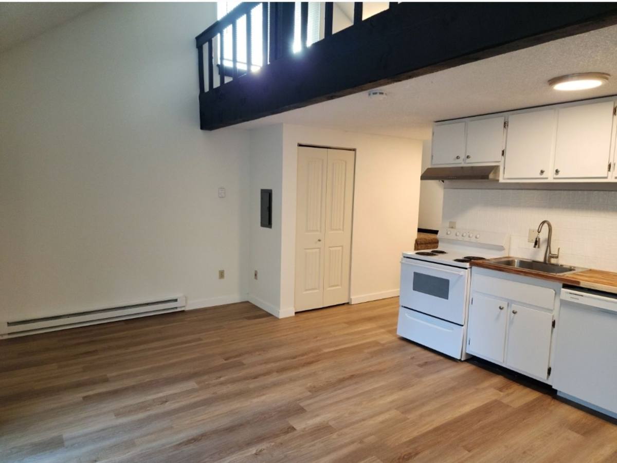 Apartment for rent at 2922 E 35th Ave, Spokane, WA 99223