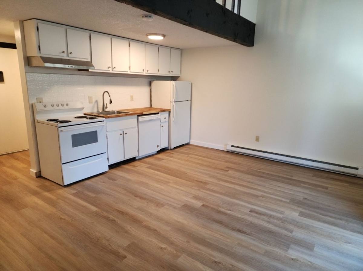 Apartment for rent at 2922 E 35th Ave, Spokane, WA 99223