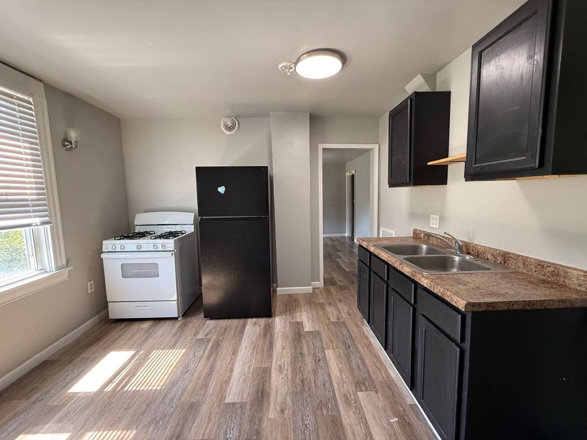 Apartment for rent at 129 3rd Ave, Braddock, PA 15104