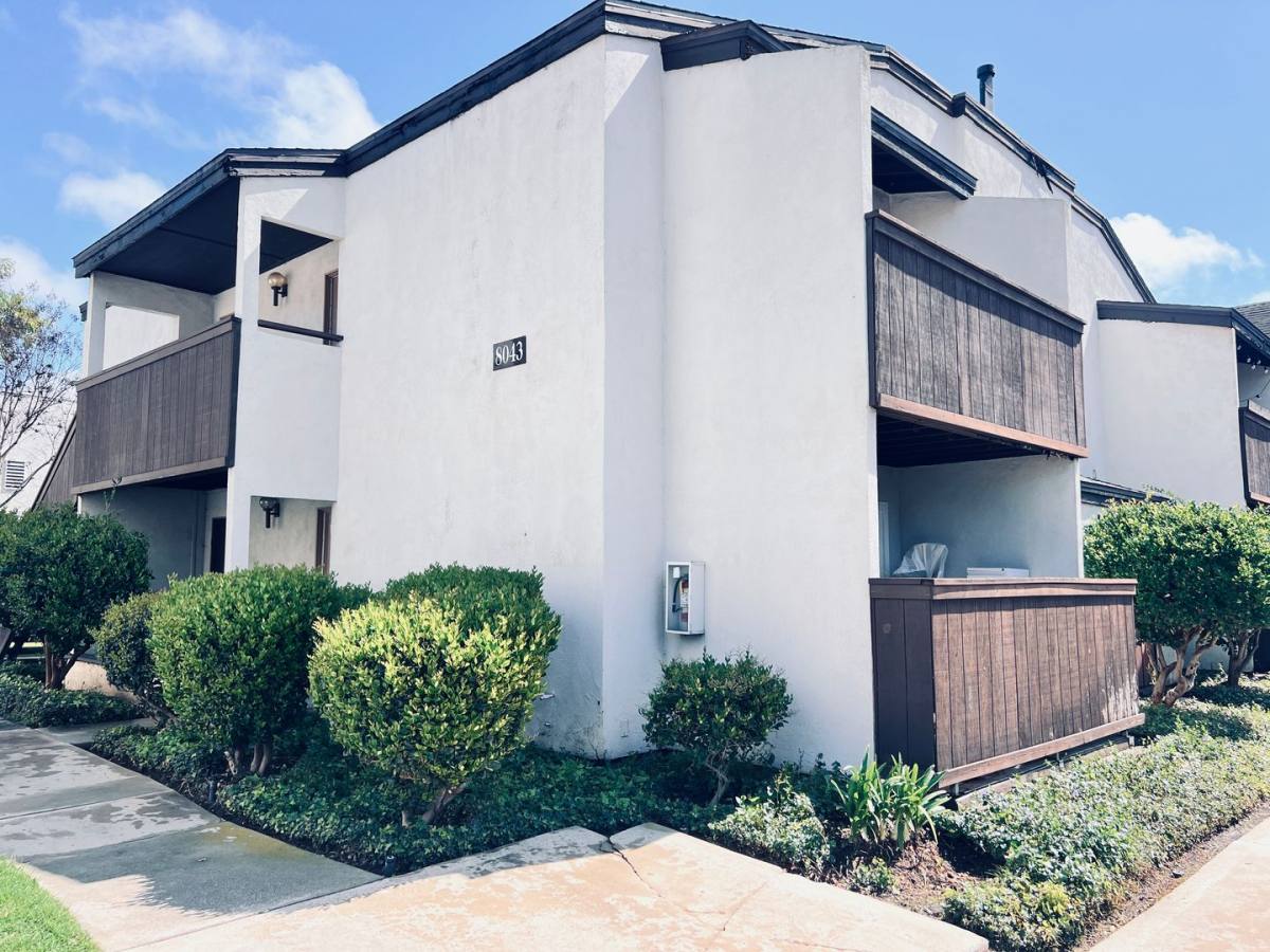 Condo for rent at 8043 Caminito De Pizza #B, San Diego, CA 92108