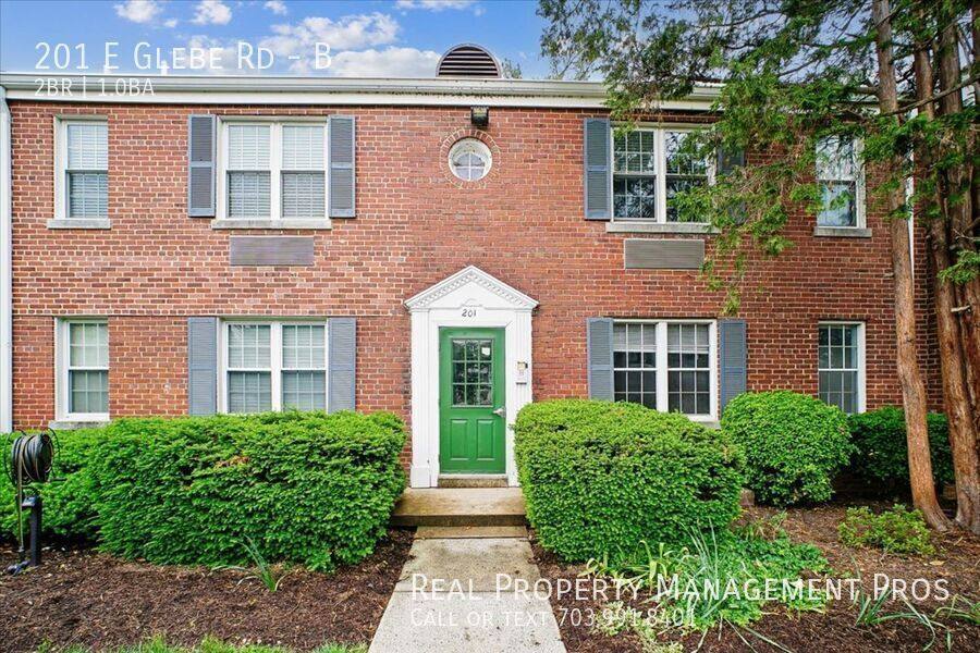 Condo for rent at 201 E Glebe Rd #B, Alexandria, VA 22305
