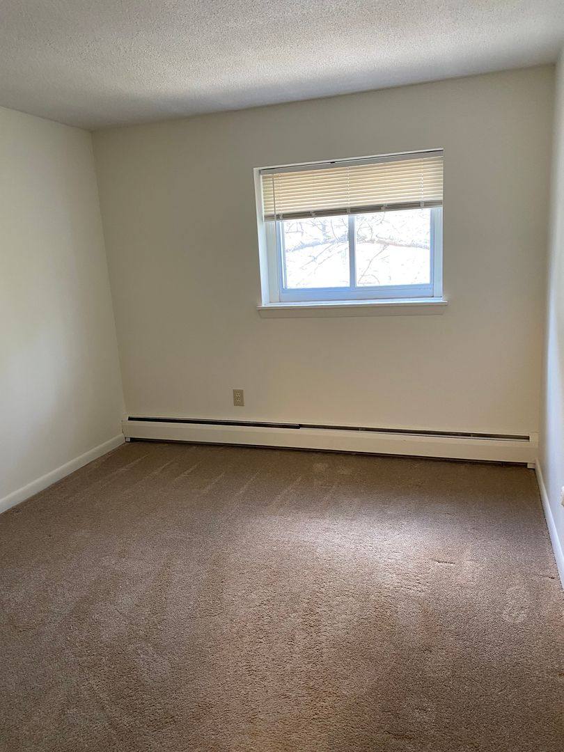 Apartment for rent at 150 River Rd, Manchester, NH 03104