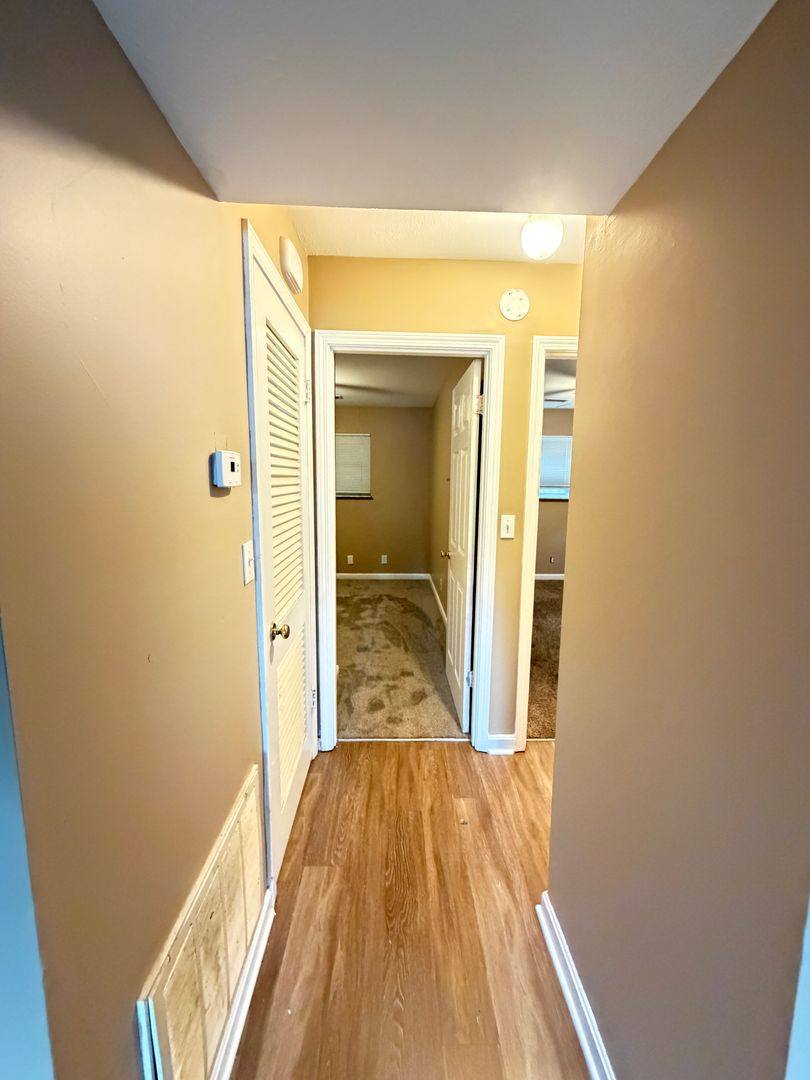 Apartment for rent at 2906 Noe Court, Louisville, KY 40220